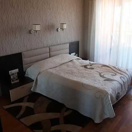 Апартаменты In St. Constantine And Helena *