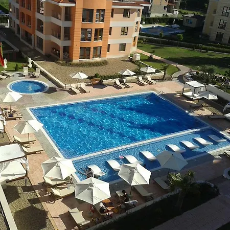 Apartamento In St. Constantine And Helena *