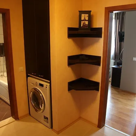 Apartamento In St. Constantine And Helena
