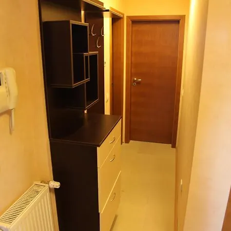 Apartamento In St. Constantine And Helena