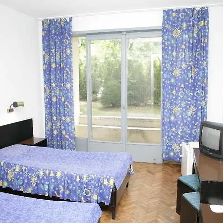 Apartamento In St. Constantine And Helena *